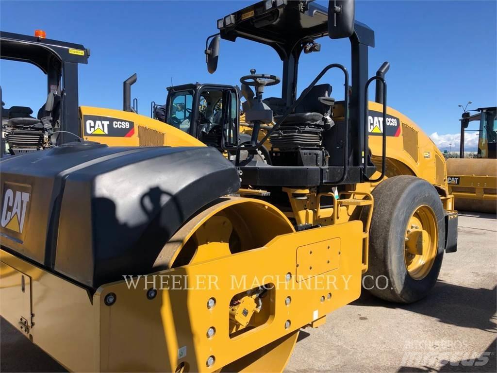 CAT CCS9 Котки тротуарні