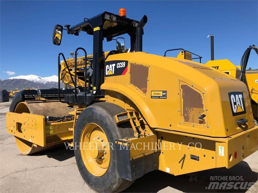 CAT CCS9 Котки тротуарні