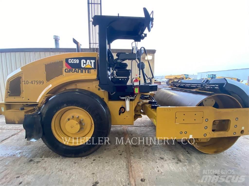 CAT CCS9 Котки тротуарні