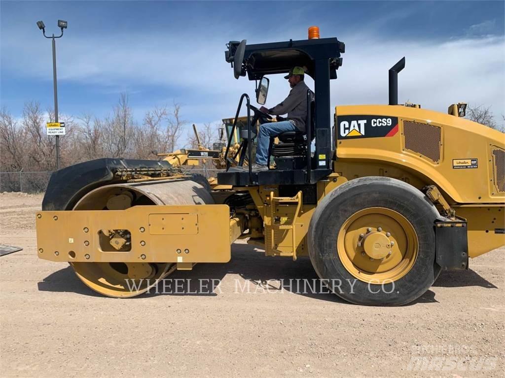 CAT CCS9 Котки тротуарні