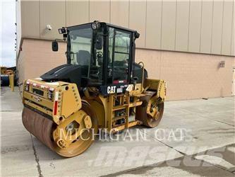 CAT CD54 Котки тротуарні