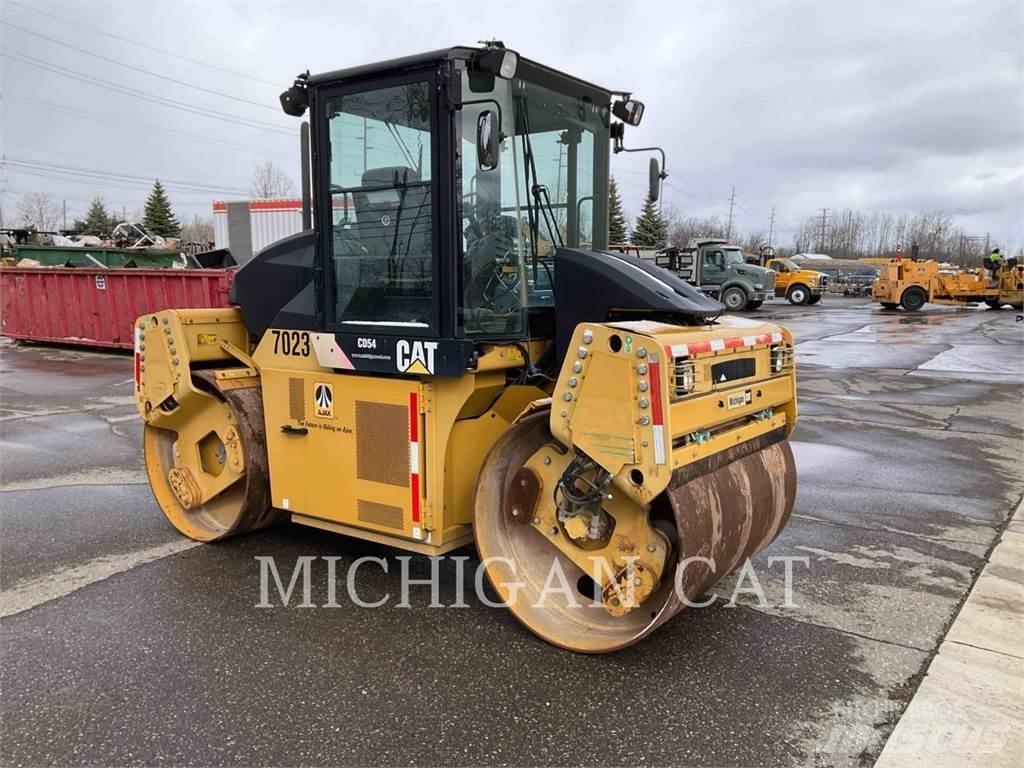 CAT CD54 Котки тротуарні