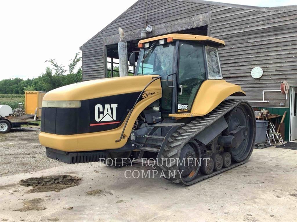 CAT CH55 Трактори