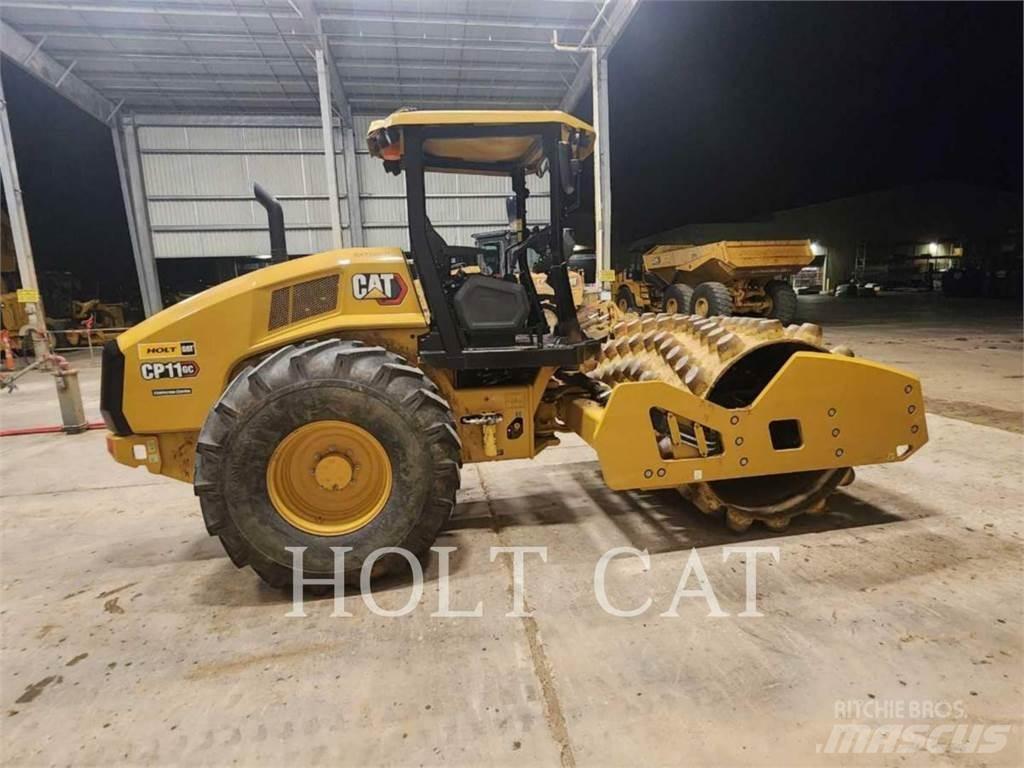 CAT CP11GC Грунтові котки
