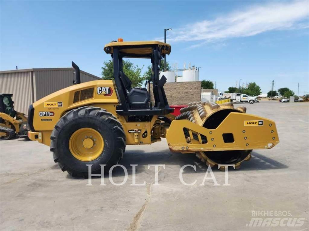 CAT CP11GC Грунтові котки