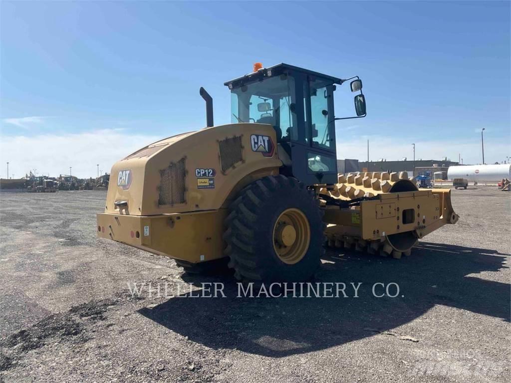 CAT CP12 Грунтові котки