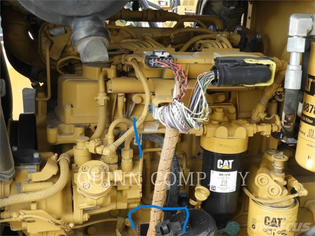 CAT CP34 Грунтові котки