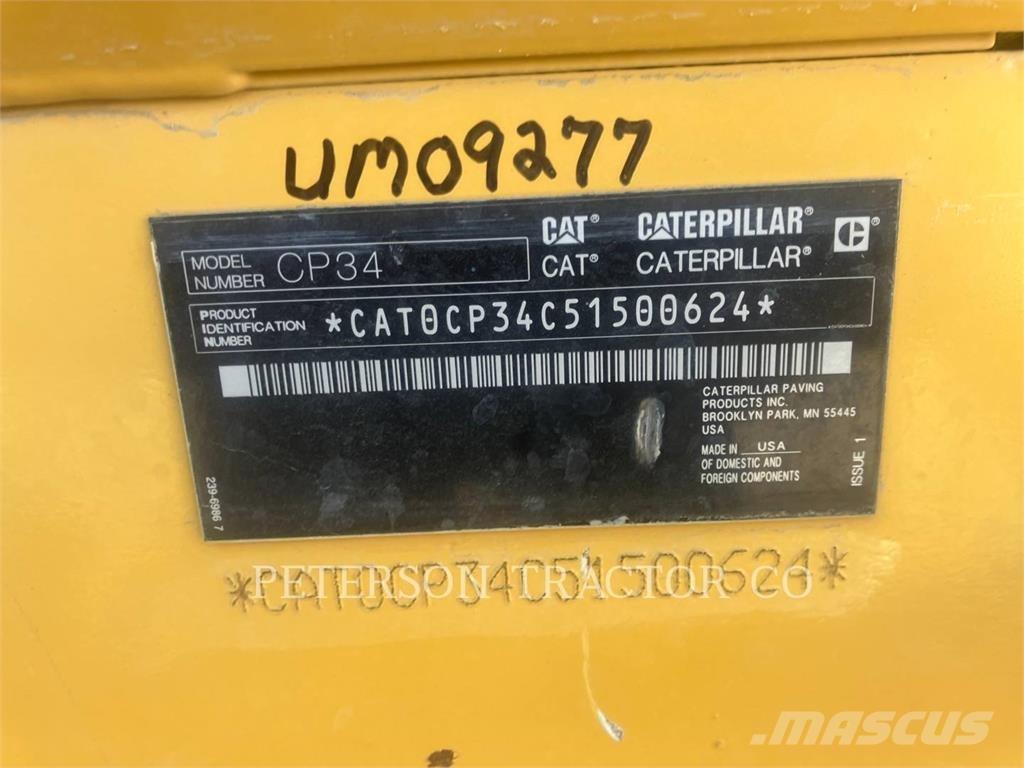 CAT CP34 Асфальтовкладачі