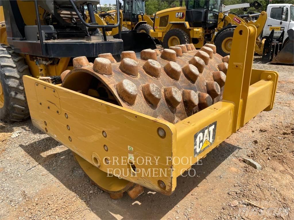 CAT CP44B Грунтові котки