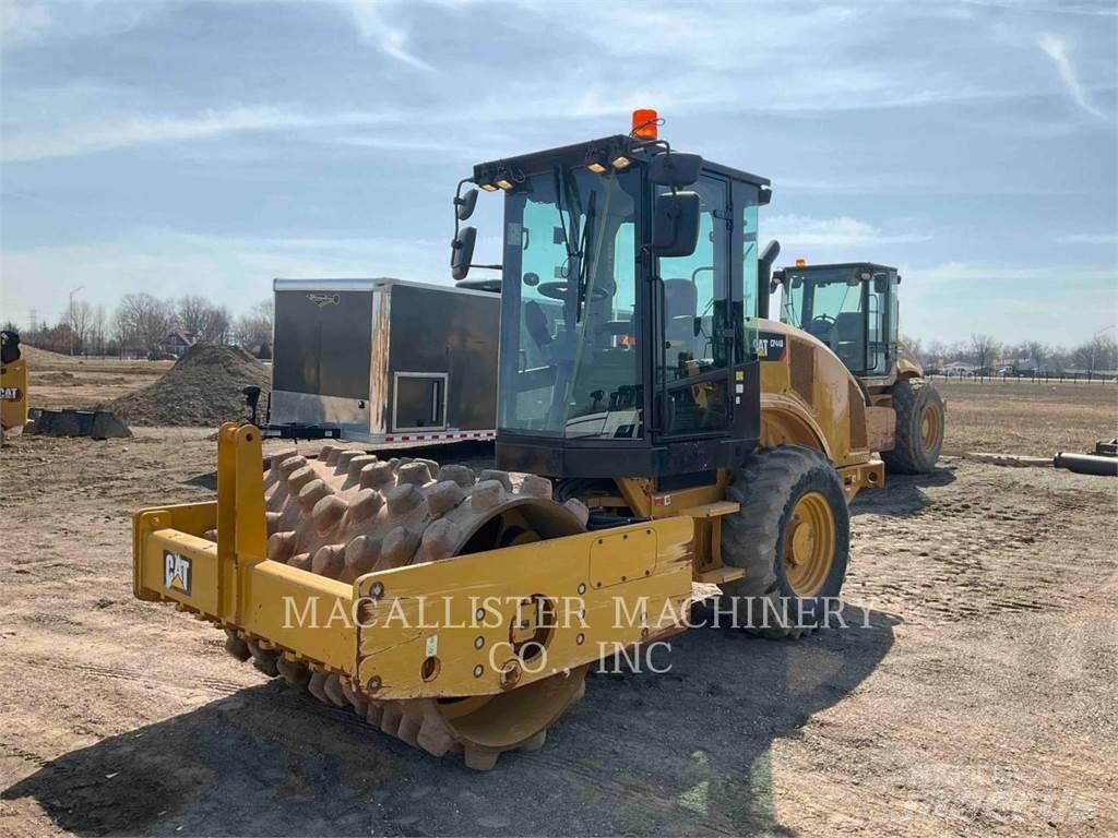 CAT CP44B Грунтові котки