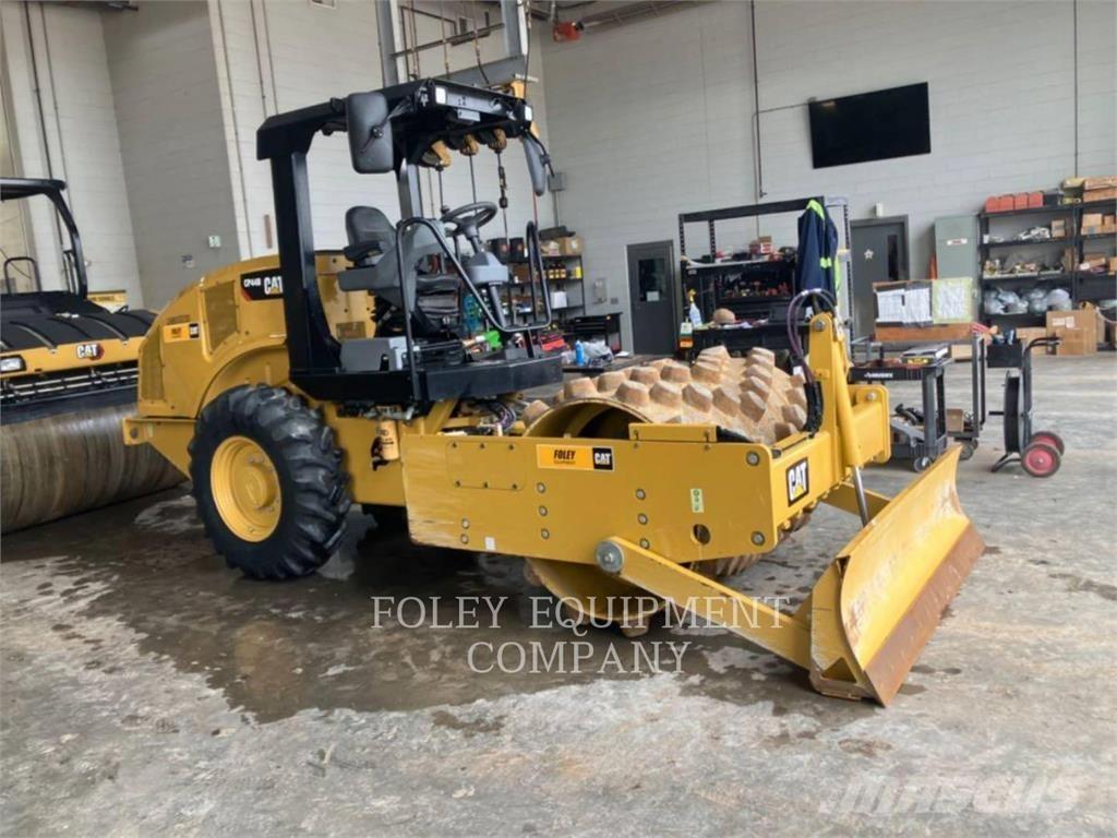 CAT CP44B Ущільнювачі грунту