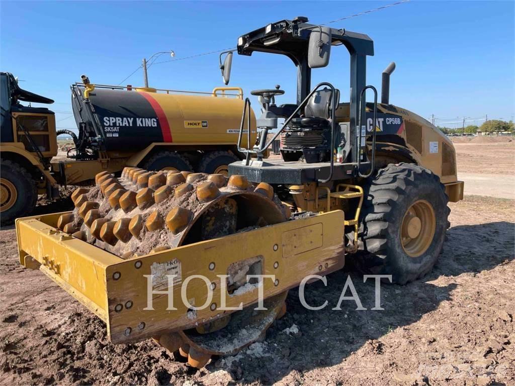 CAT CP56B Грунтові котки
