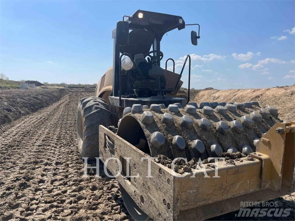 CAT CP56B Грунтові котки