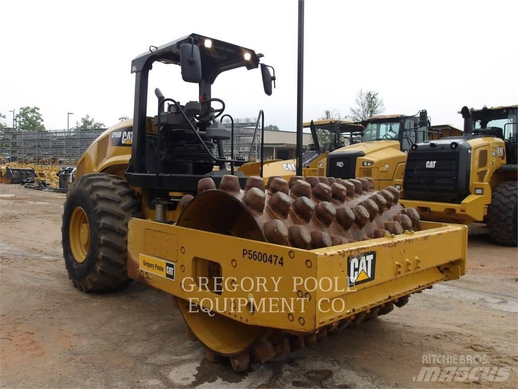 CAT CP56B Грунтові котки