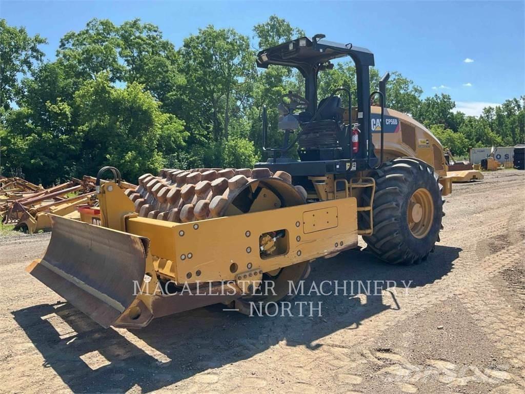 CAT CP56B Грунтові котки
