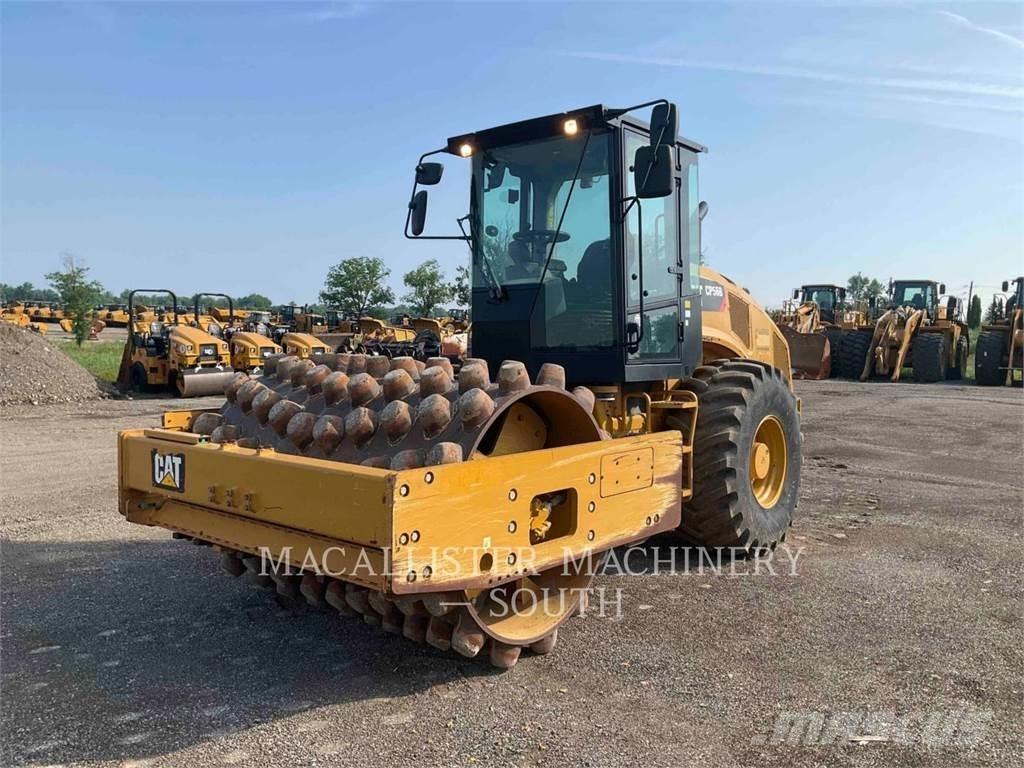 CAT CP56B Грунтові котки