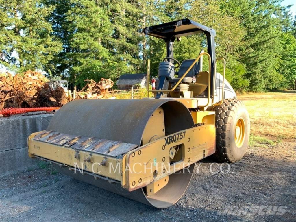 CAT CS-533E Асфальтовкладачі