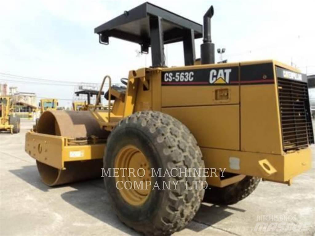 CAT CS-563CAW Грунтові котки