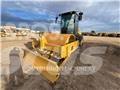 CAT CS12 Автогудронатори