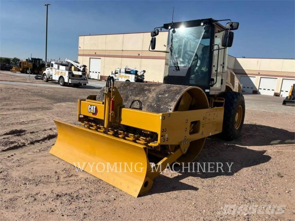 CAT CS12 Автогудронатори