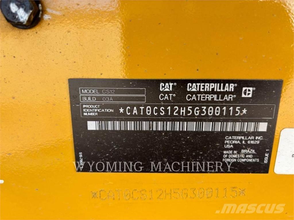 CAT CS12 Автогудронатори