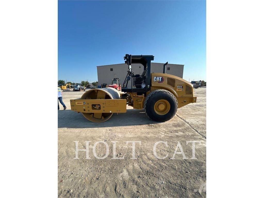 CAT CS12 Грунтові котки