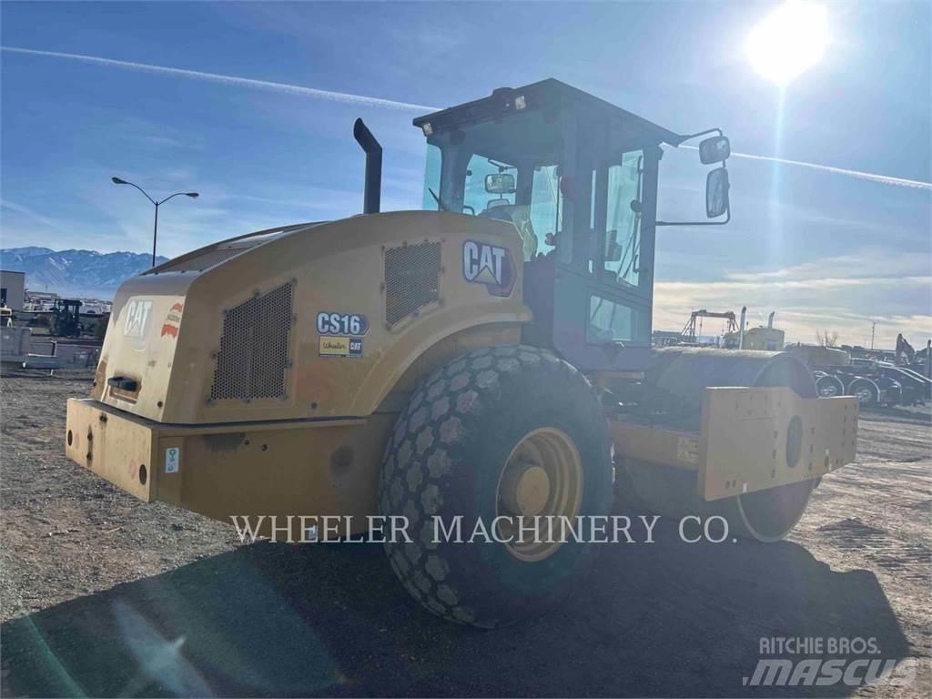 CAT CS16 Грунтові котки