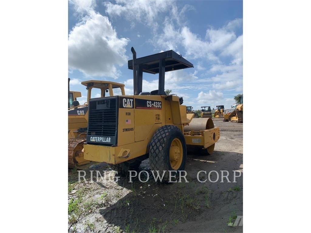 CAT CS433C Котки тротуарні