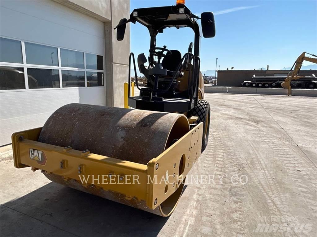 CAT CS44B Грунтові котки
