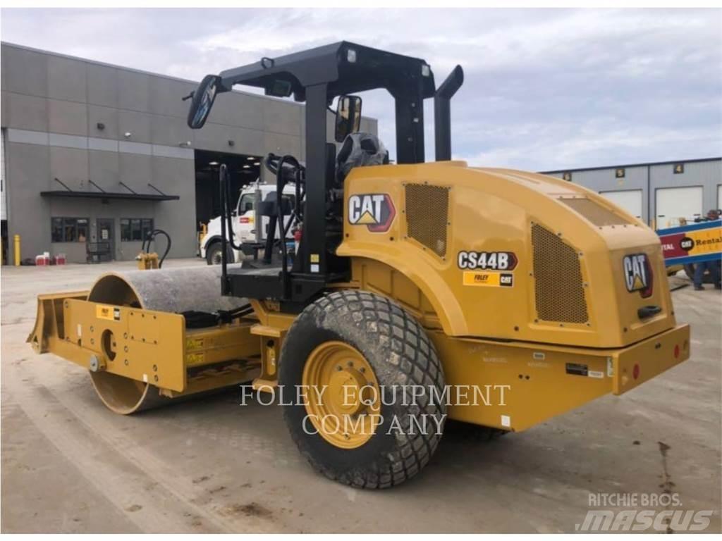 CAT CS44B Ущільнювачі грунту