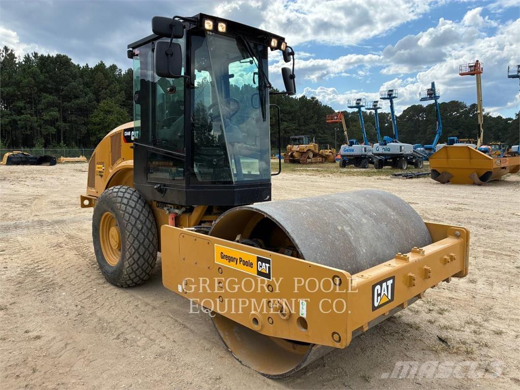 CAT CS44B Грунтові котки