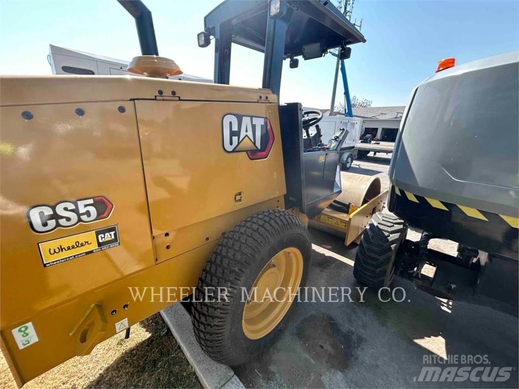 CAT CS5 Грунтові котки