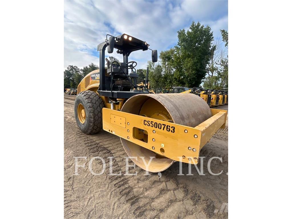 CAT CS54B Грунтові котки