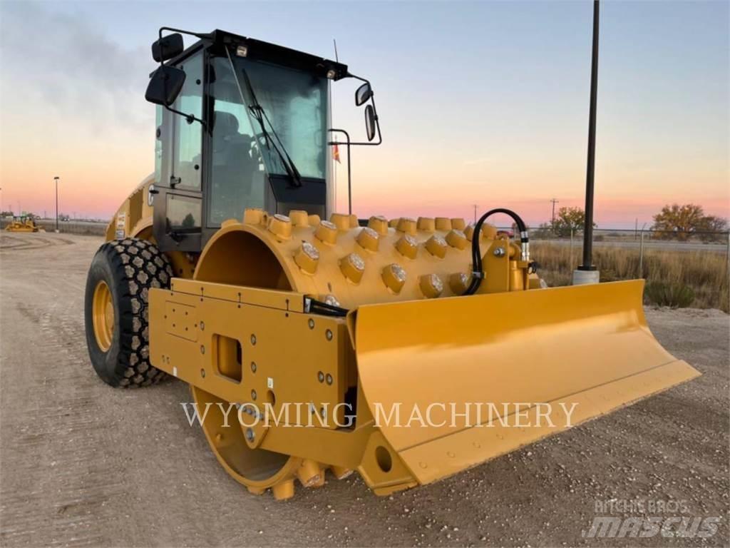 CAT CS56 Автогудронатори