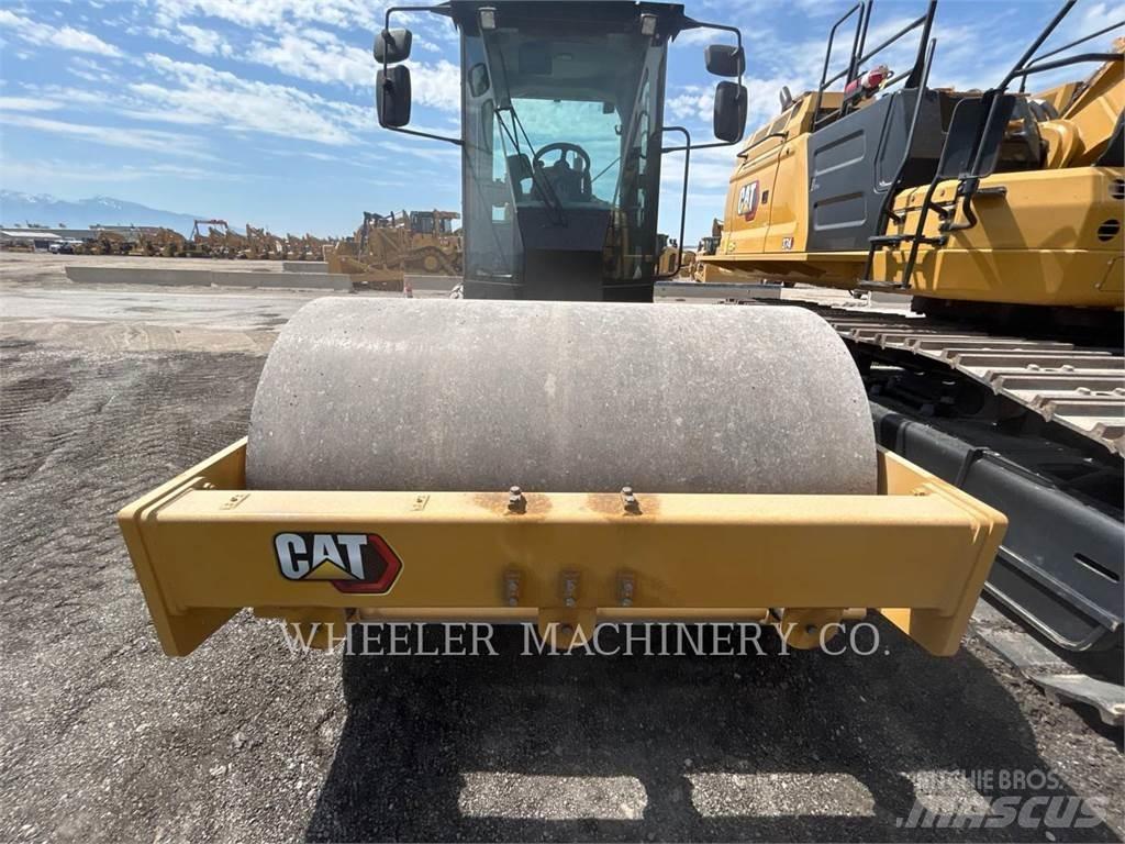 CAT CS56B Грунтові котки