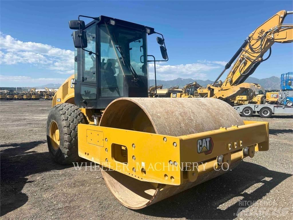 CAT CS56B Грунтові котки