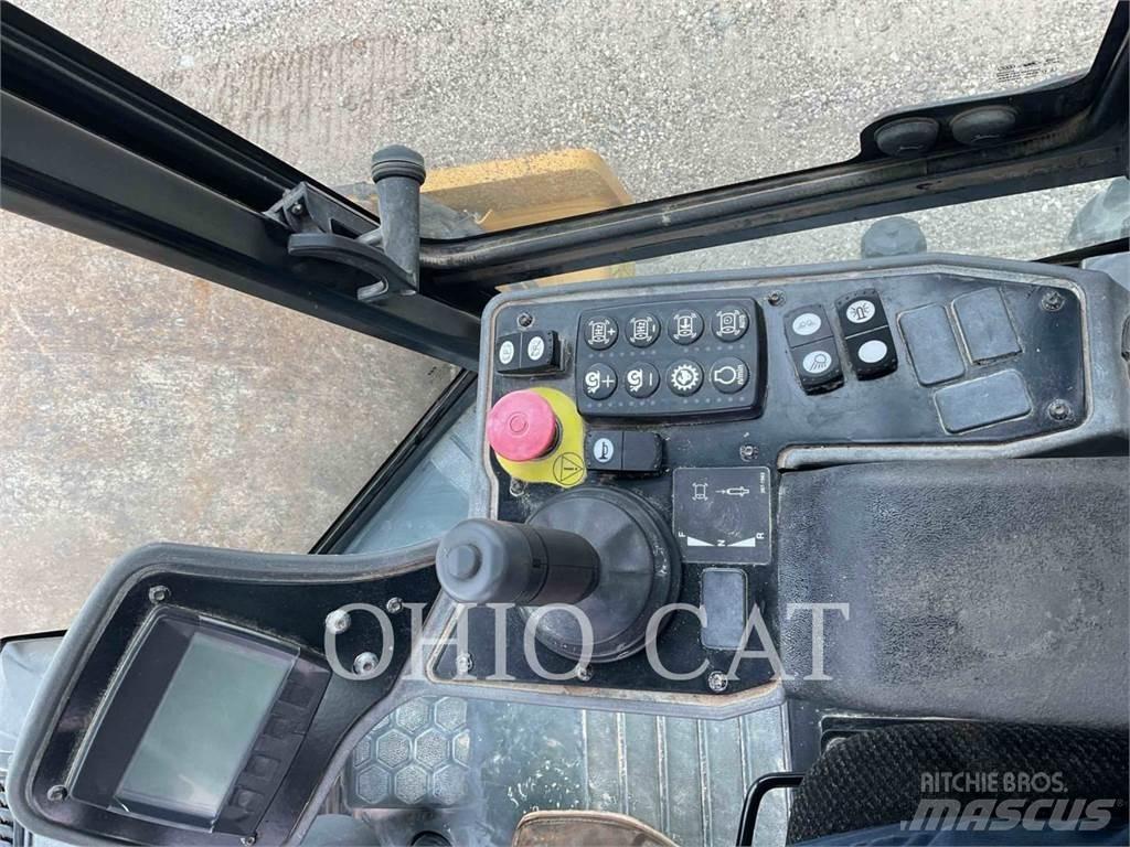 CAT CS56B Комбіновані катки