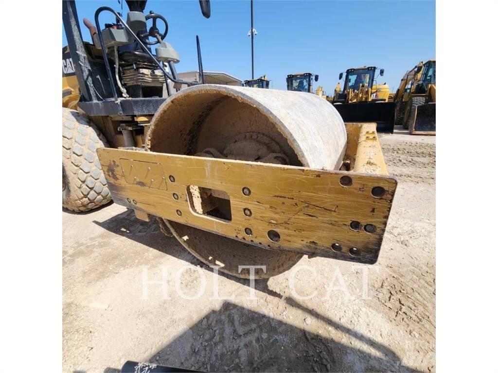 CAT CS56B Грунтові котки