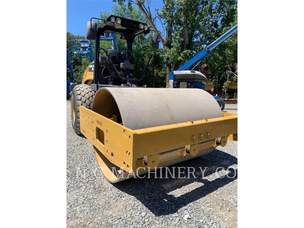 CAT CS56B Асфальтовкладачі