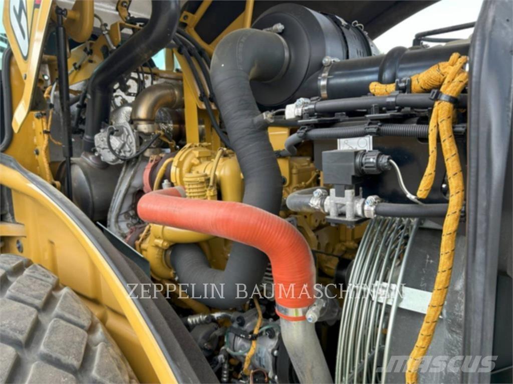 CAT CS66B Ущільнювачі грунту