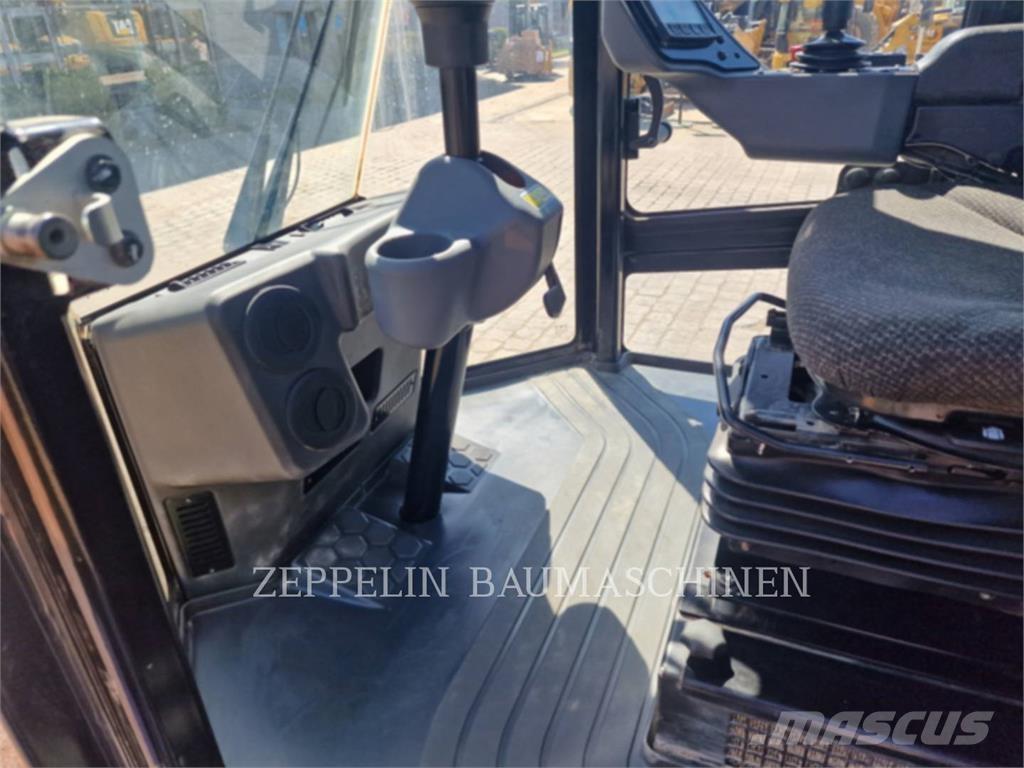 CAT CS66B Ущільнювачі грунту