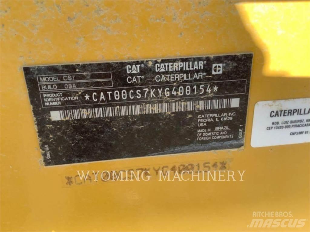 CAT CS7 Автогудронатори
