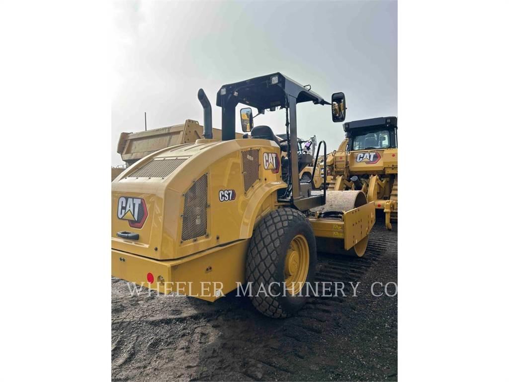 CAT CS7 Грунтові котки