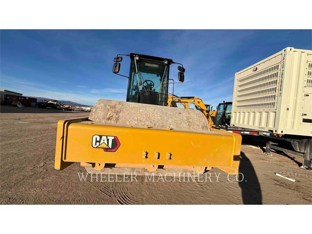 CAT CS74B Грунтові котки