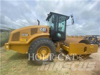 CAT CS74B CAB Грунтові котки