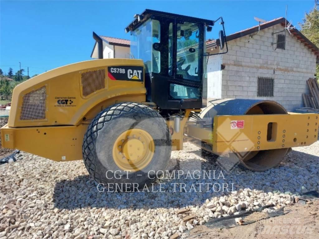 CAT CS78B Грунтові котки