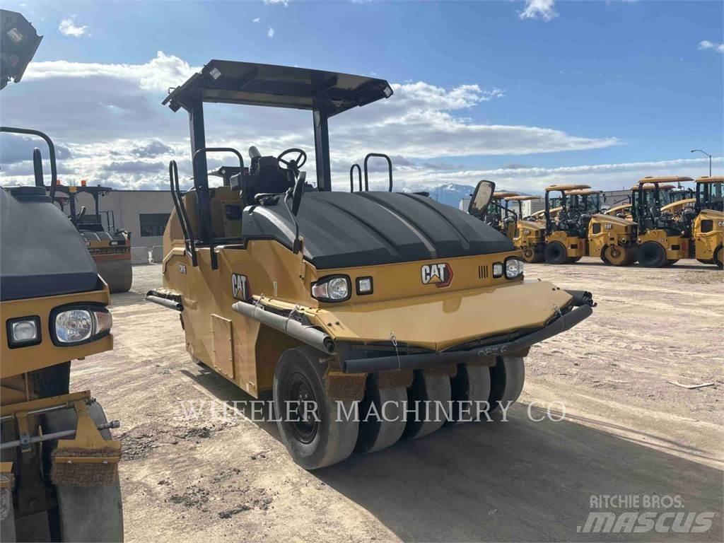 CAT CW16 Пневматичні катки