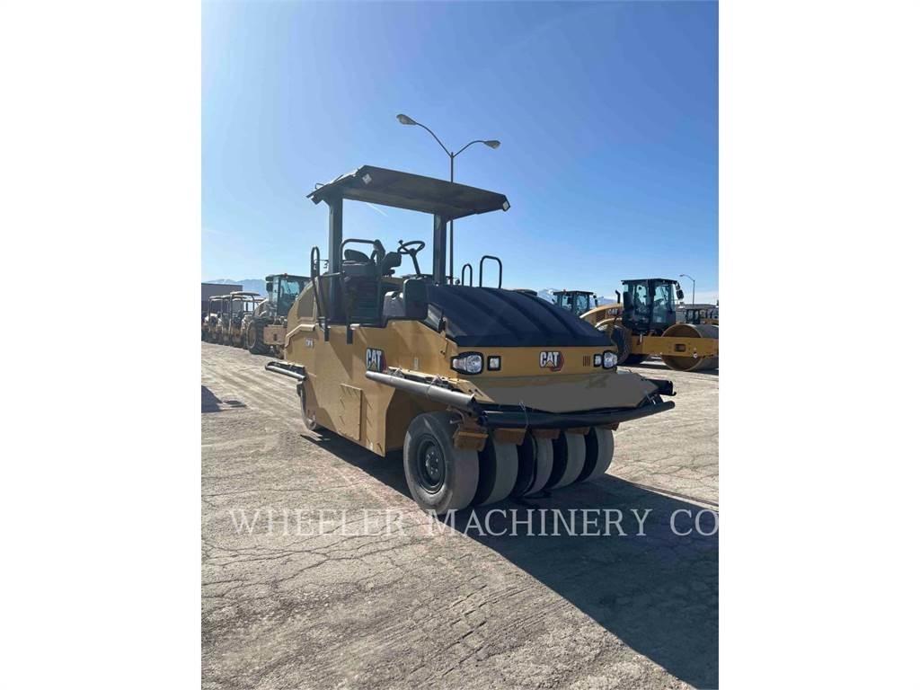 CAT CW16 Пневматичні катки