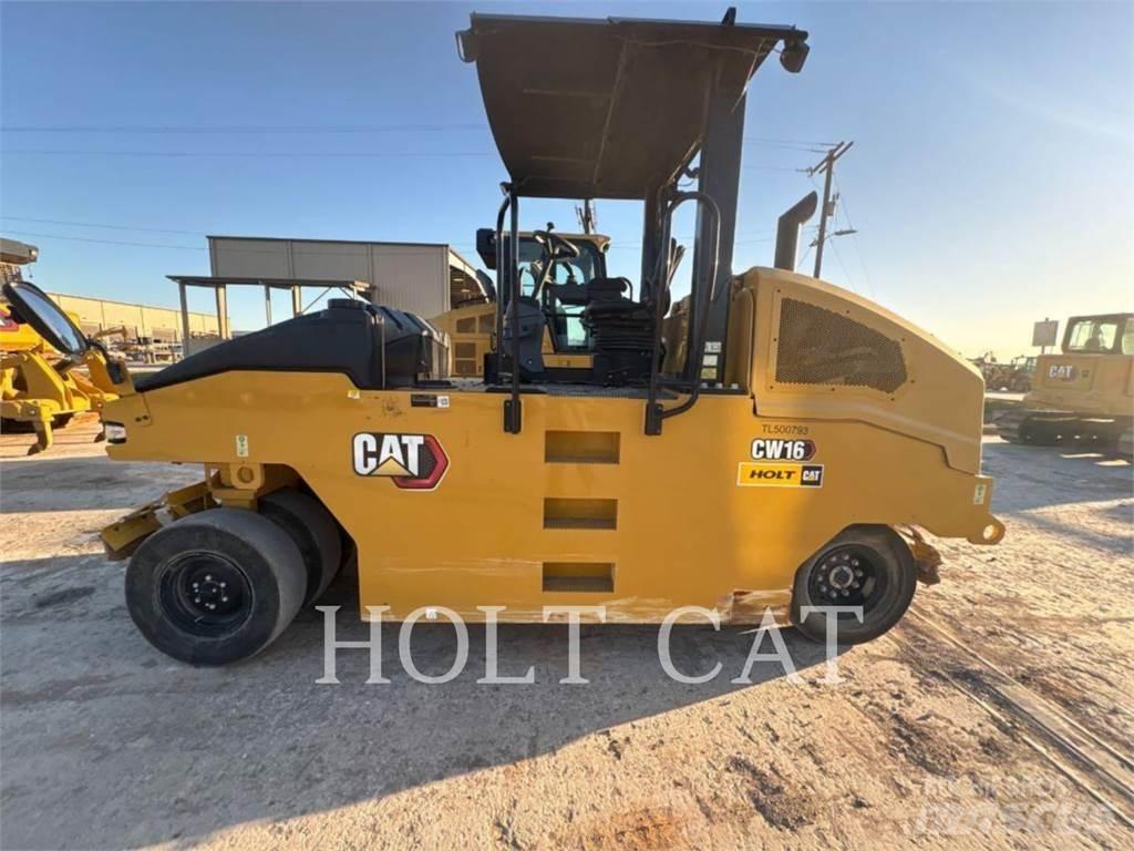 CAT CW16 Грунтові котки