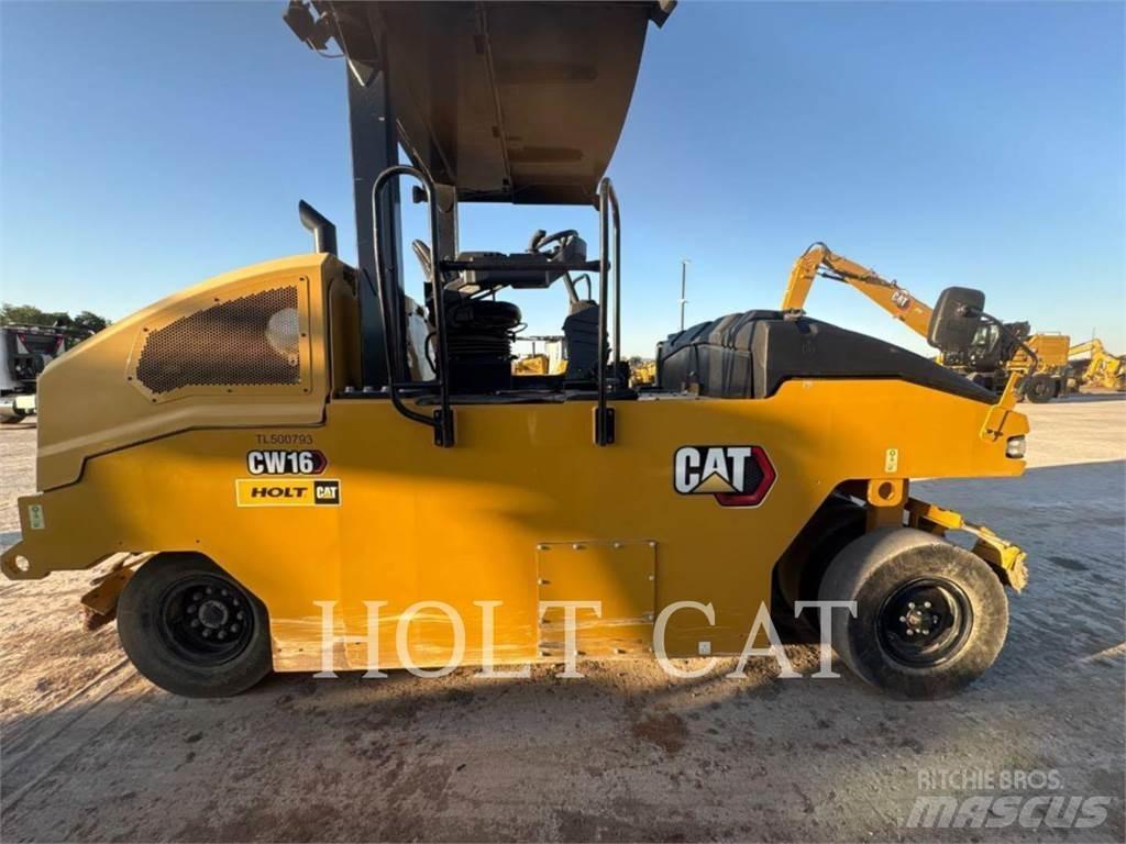 CAT CW16 Грунтові котки